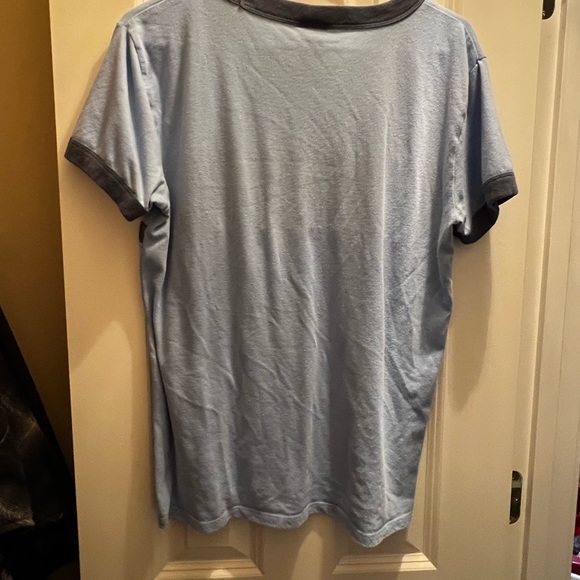 Light blue tee - Picture 3 of 3